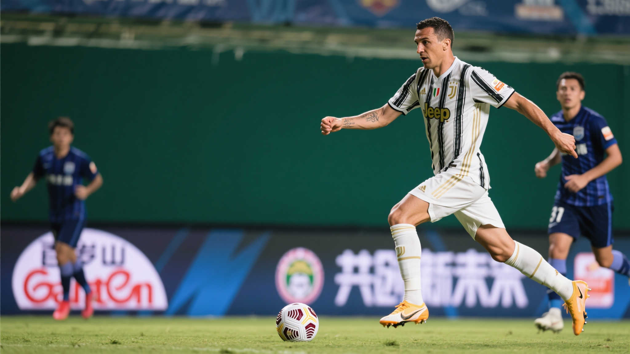 天才小妖集结!阿斯列世俱杯十大新秀:怀森、切 有趣的是,在赛场上总爱将自己比作传奇后卫卡纳瓦罗,